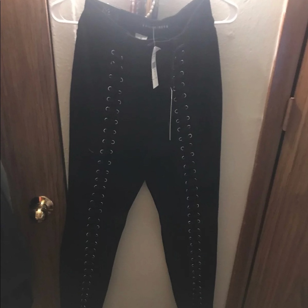 Fashionnova jeans